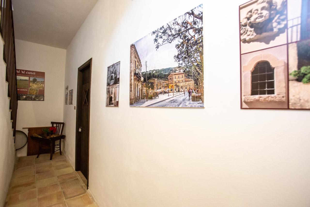 Si-Moutique Le Case Degli Avi Barocche, Con Terrazza Panoramica Modica Bagian luar foto