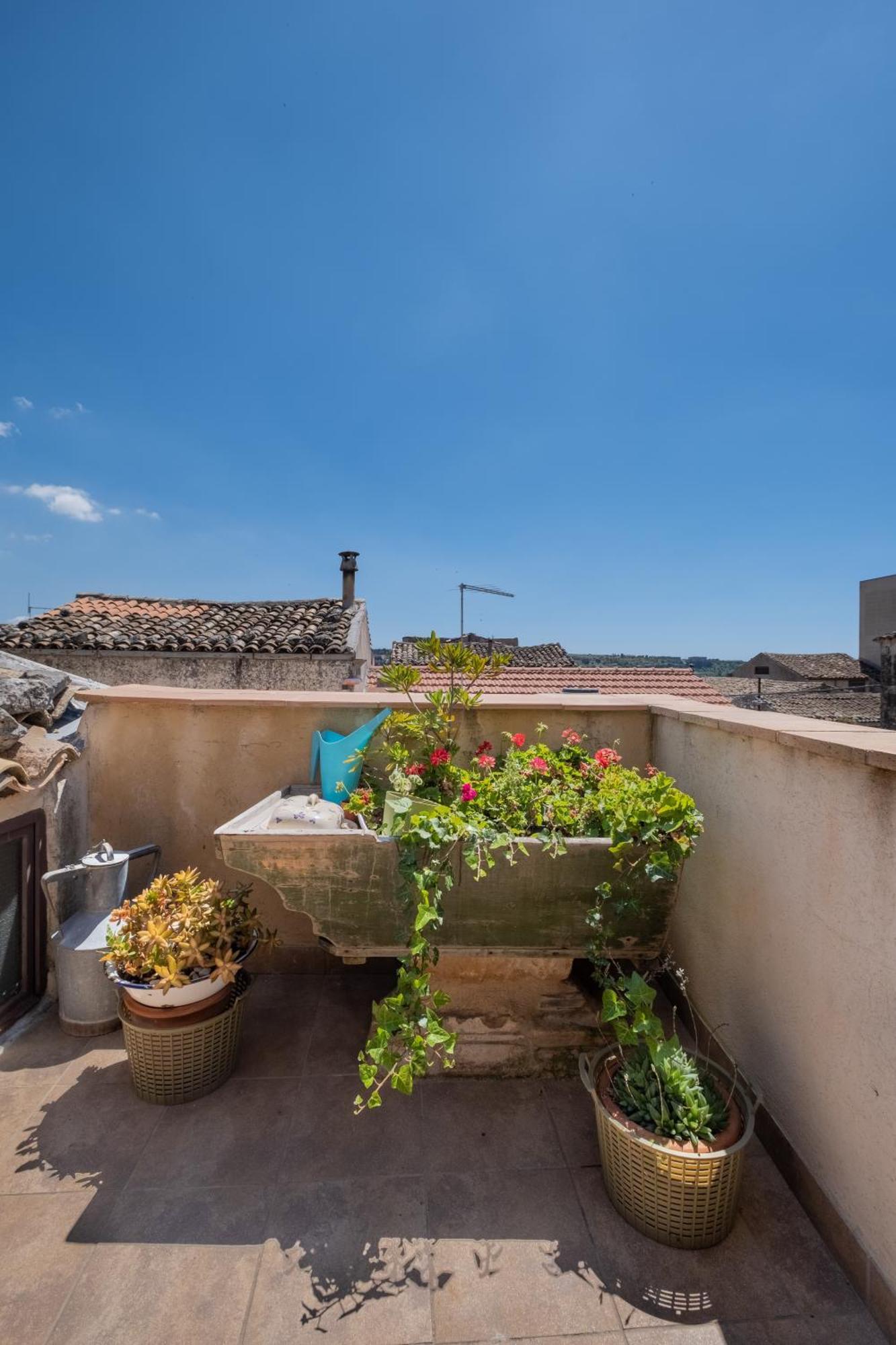 Si-Moutique Le Case Degli Avi Barocche, Con Terrazza Panoramica Modica Bagian luar foto