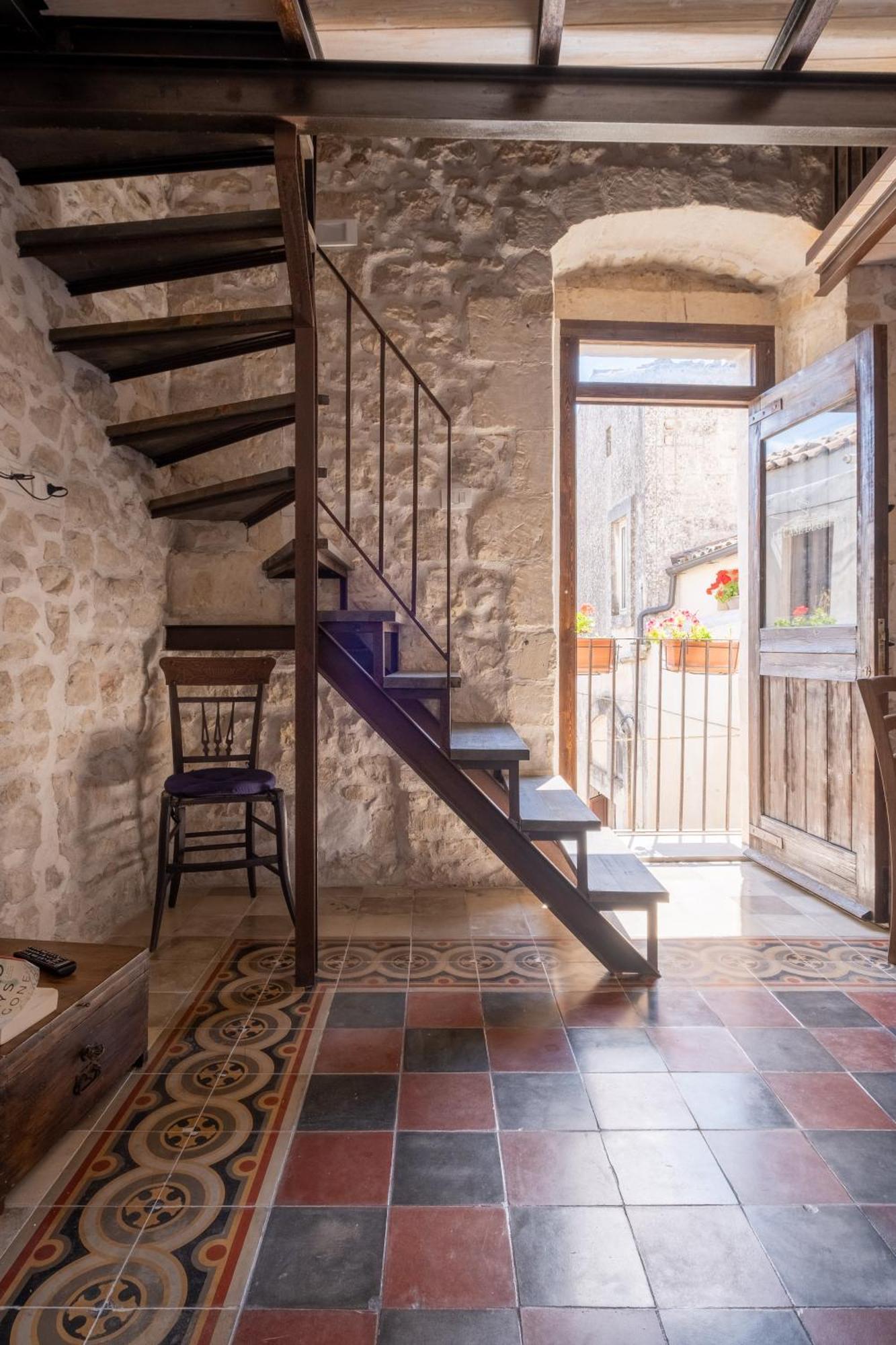 Si-Moutique Le Case Degli Avi Barocche, Con Terrazza Panoramica Modica Bagian luar foto